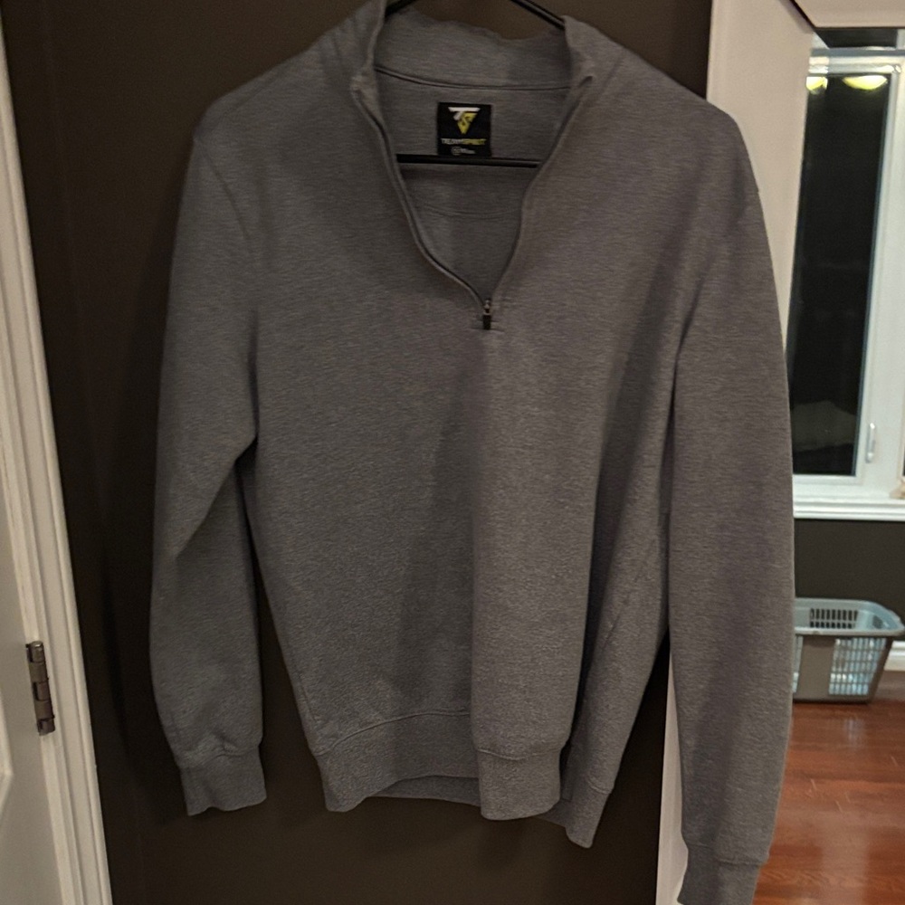 Men's Classic Gray Zip-Up Sweater